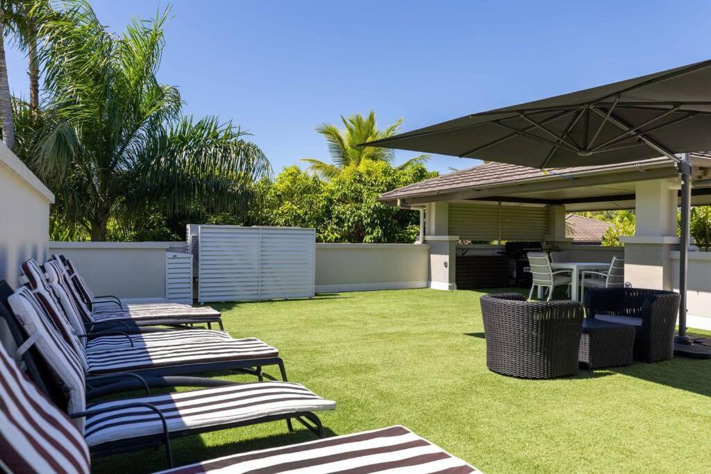 Luxury Beachside 3 Bedroom Sea Temple With Private Roof Terrace
