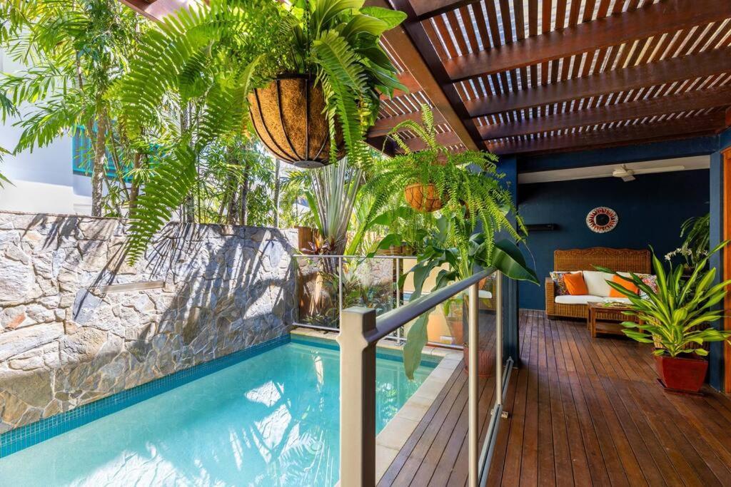 Savannah Elua Villa