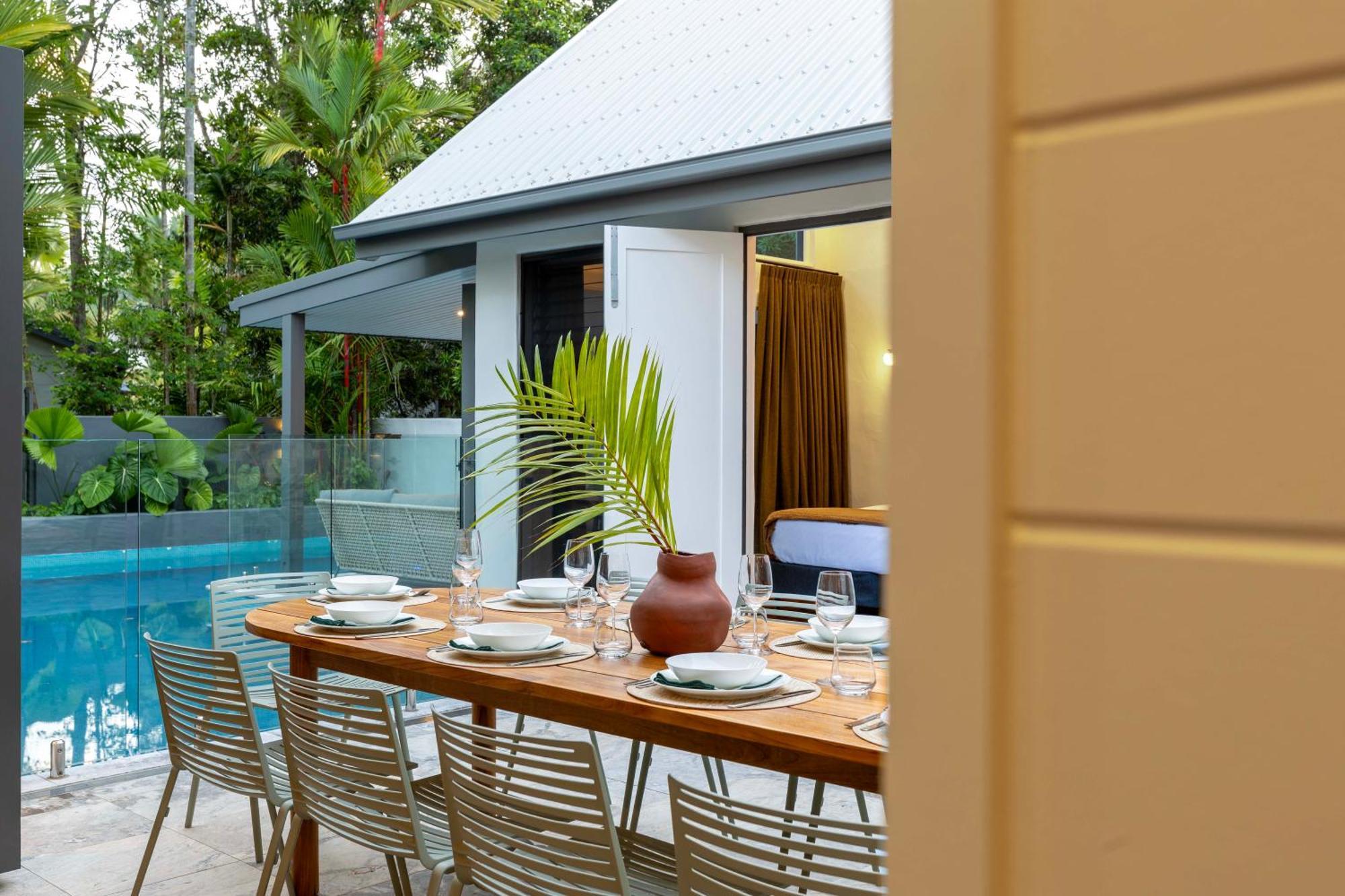 Holiday home Sea Pavilion - Luxury Sleeps 12 Guests Port Douglas