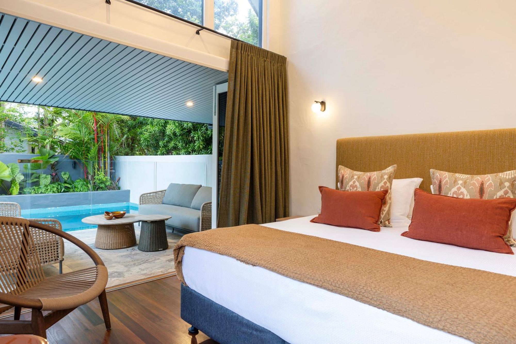 Sea Pavilion - Luxury Sleeps 12 Guests Port Douglas