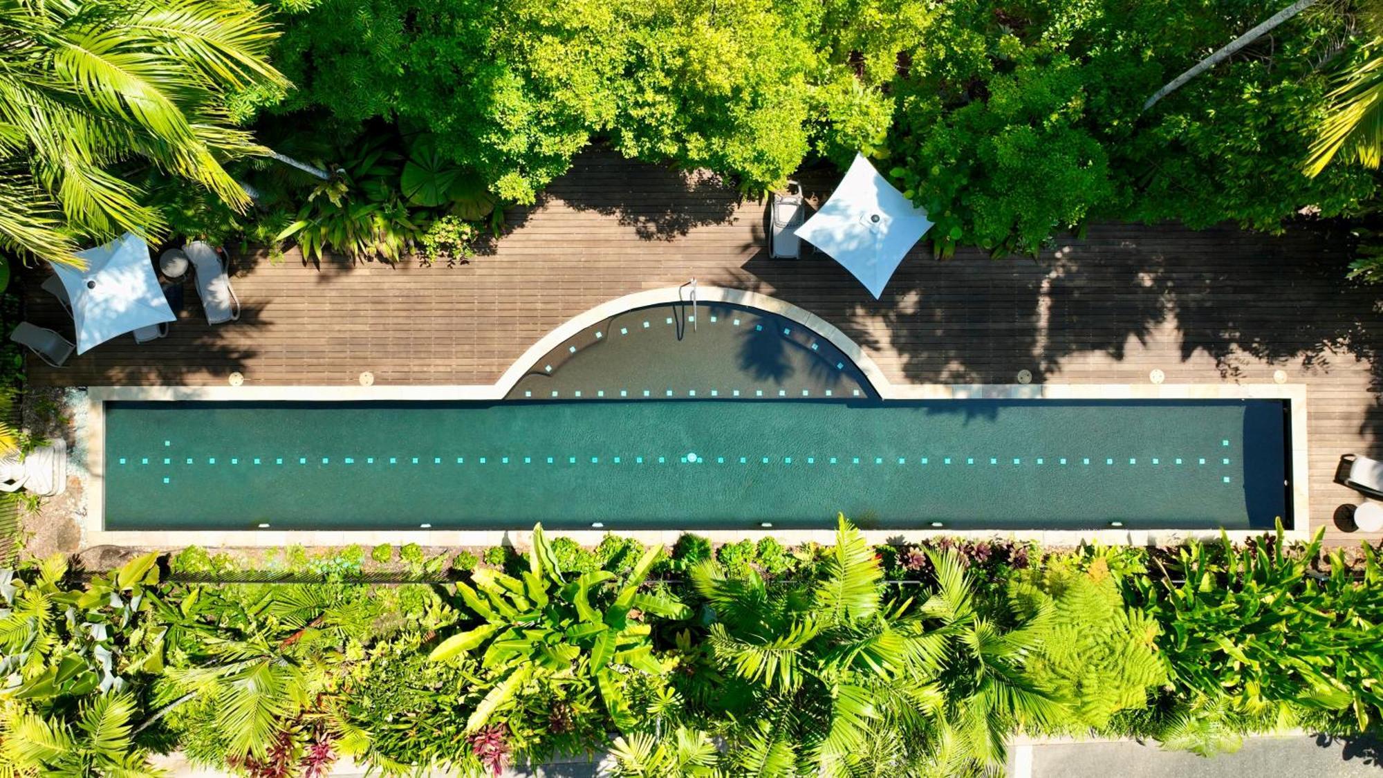 5 On Port Douglas