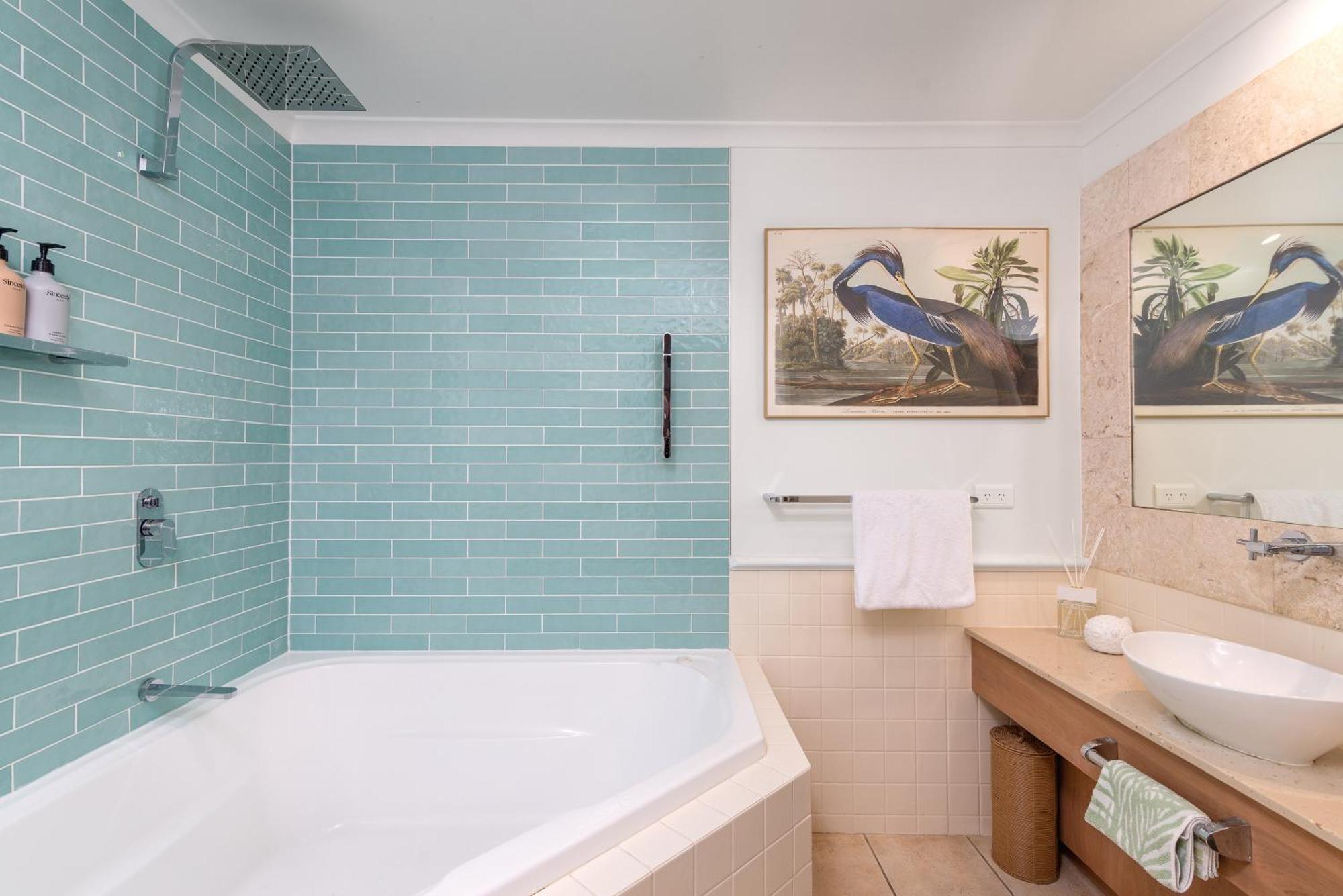 Boho Bliss In The Position In Town, King Bed, 2 Pools, Free Wifi And Undercover Parking * Port Douglas