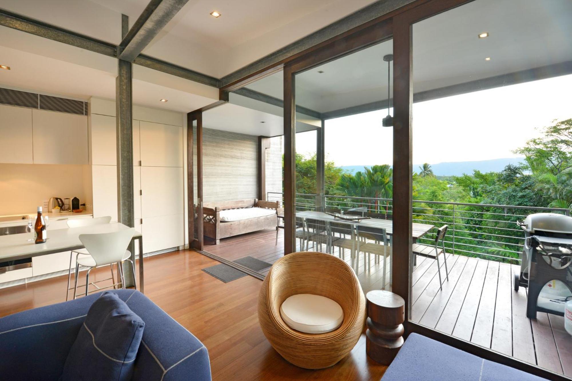 53a Street - 4 Bedroom Close To Town Villa Port Douglas
