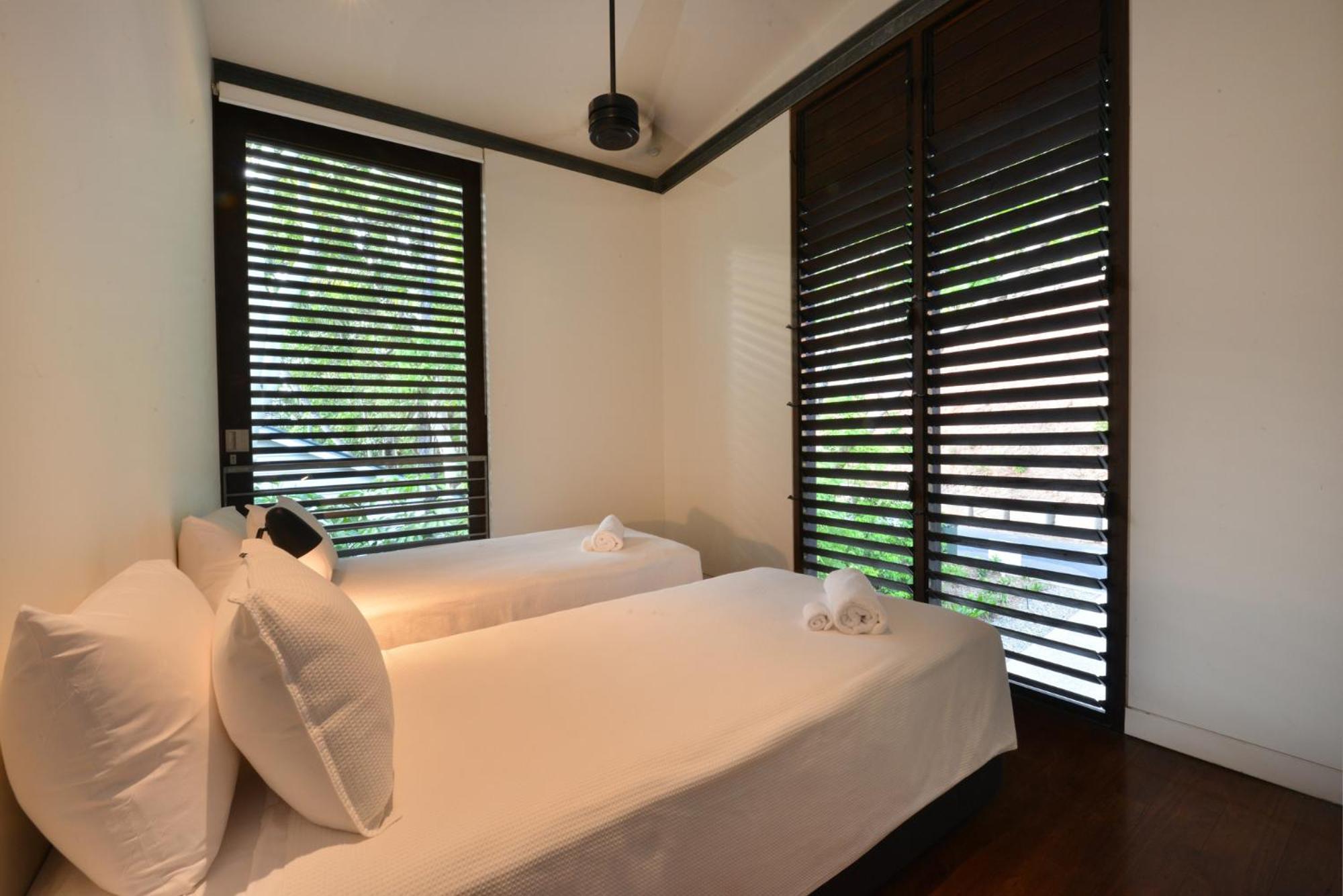 53a Street - 4 Bedroom Close To Town Villa Port Douglas