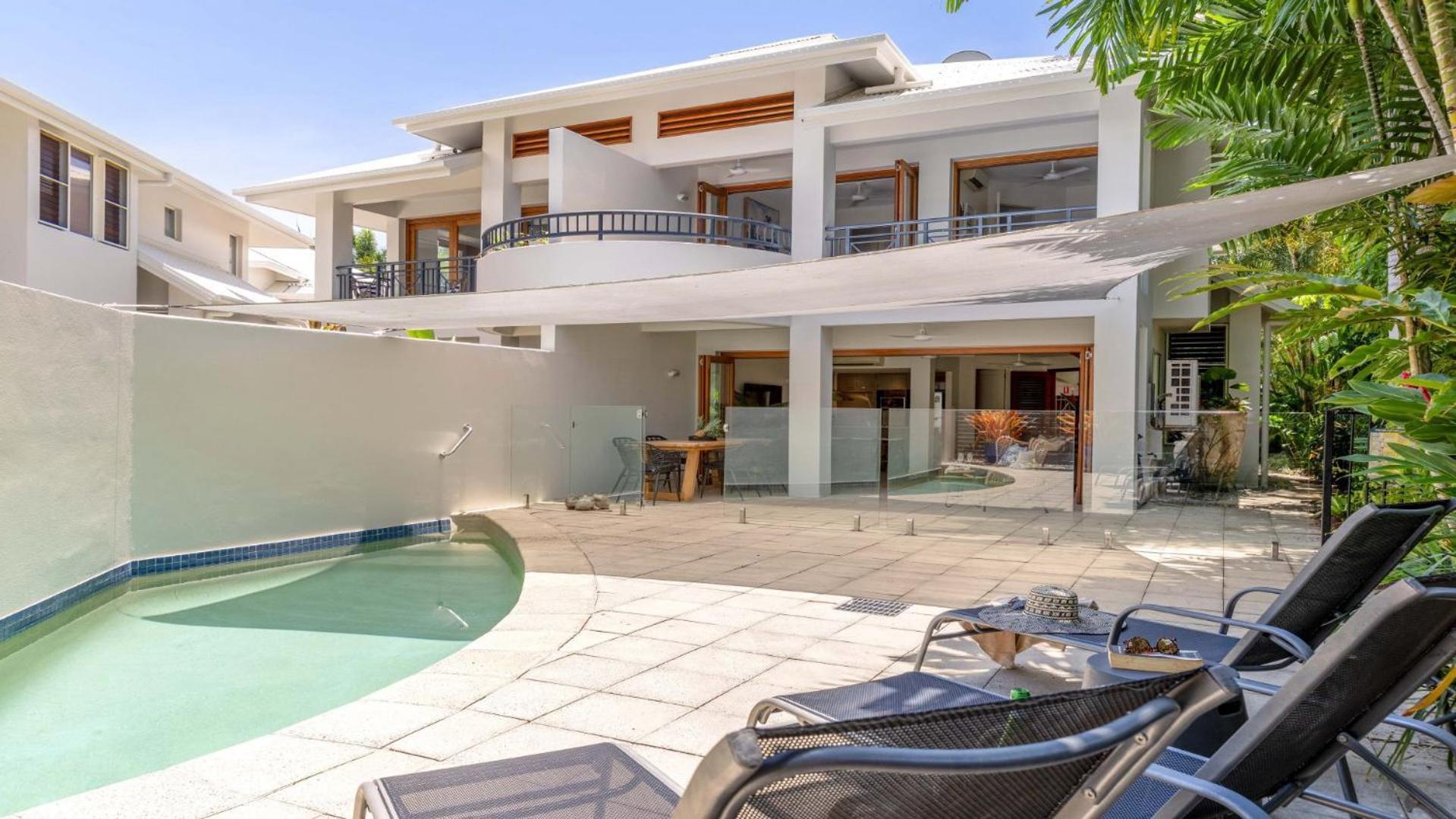 6 Templemoon, - With Private Pool Holiday home Port Douglas