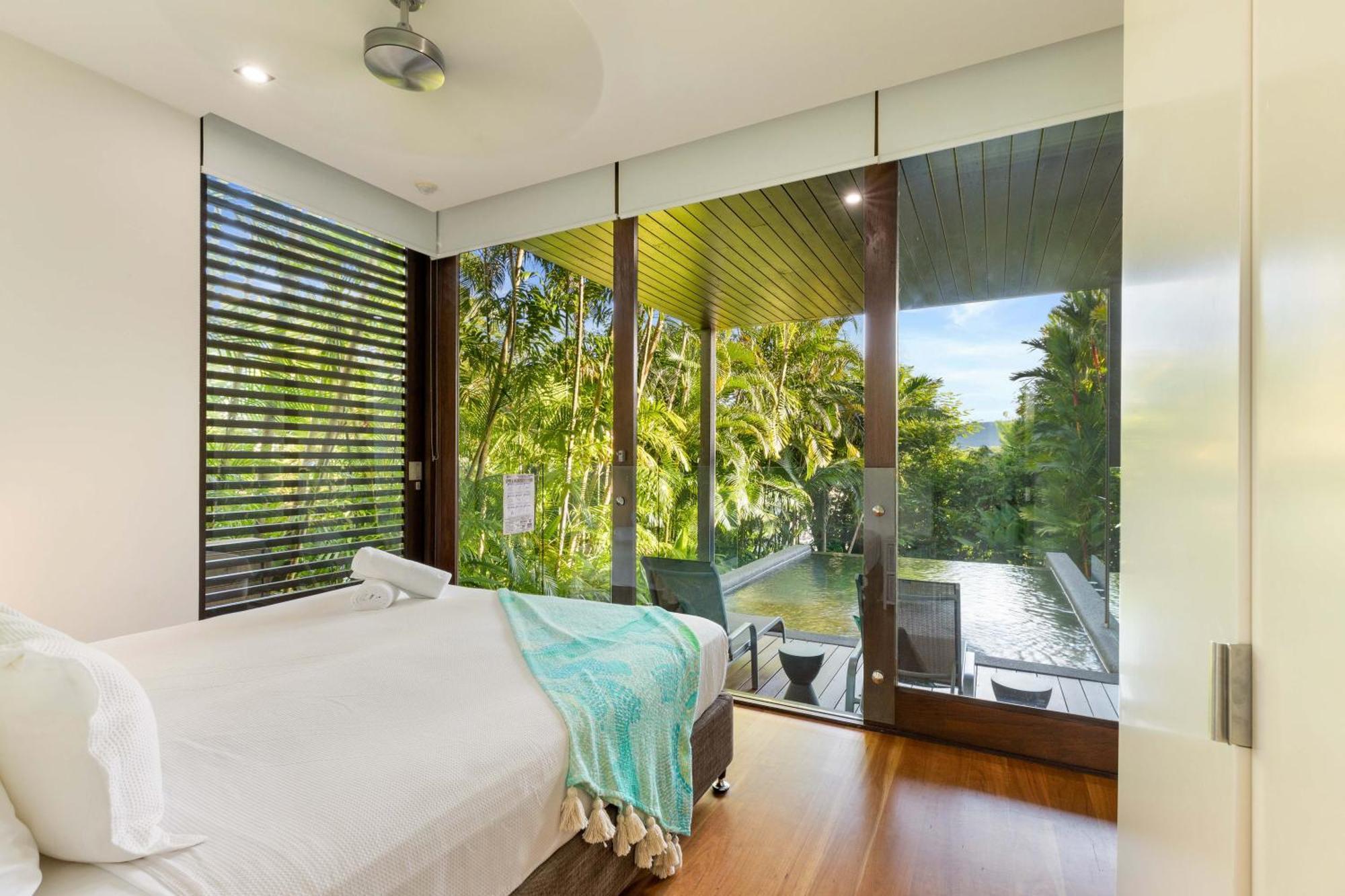 53b Street - Modern Luxury In *