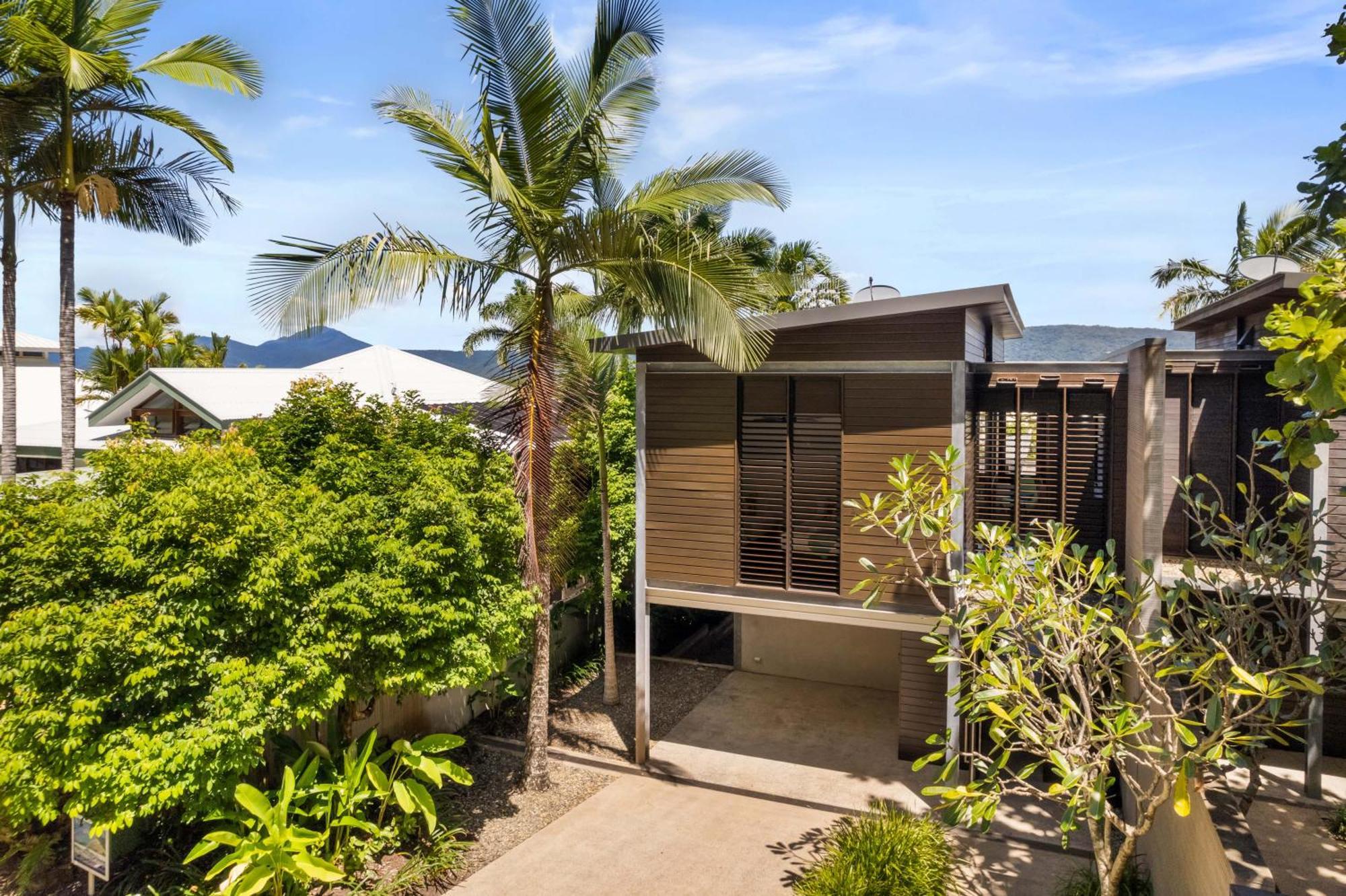 Villa 53b Street - Modern Luxury In *