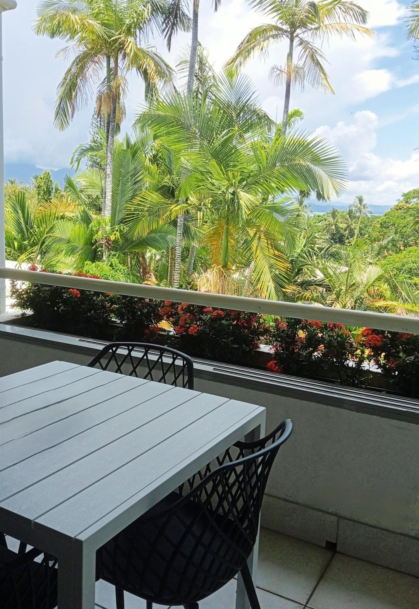 Aparthotel Club Tropical - Official Onsite Reception & Check In