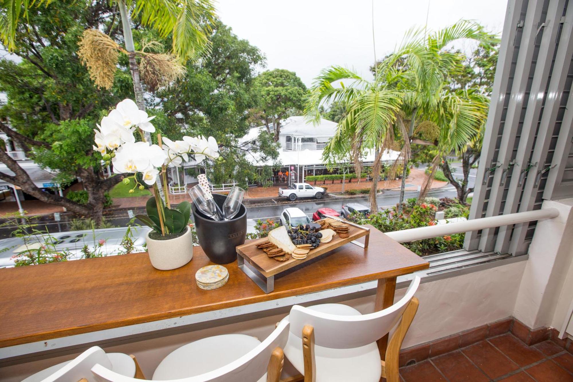Sugar Wharf * Port Douglas