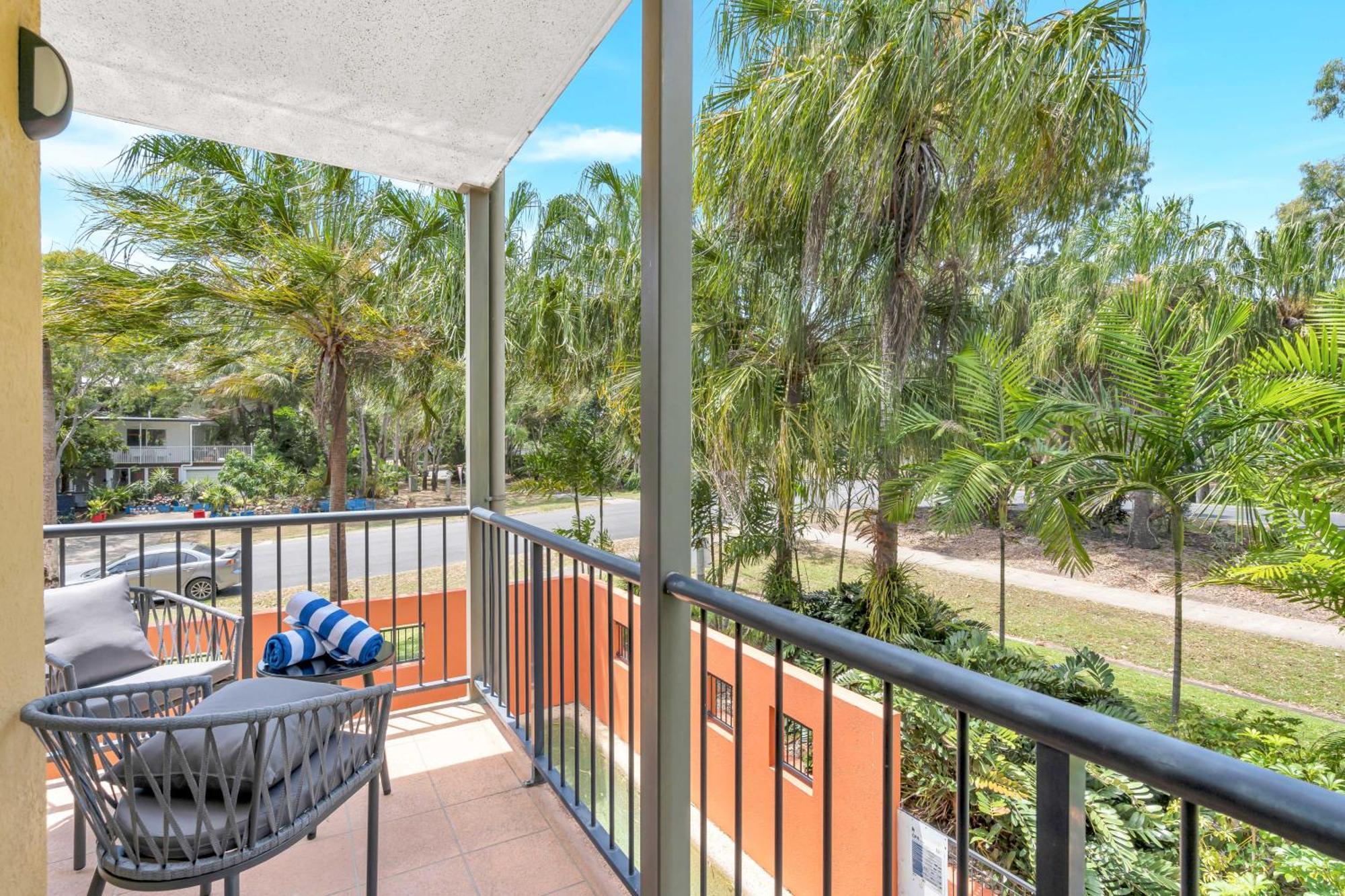 Apartment 2 Bedroom Escape At Port