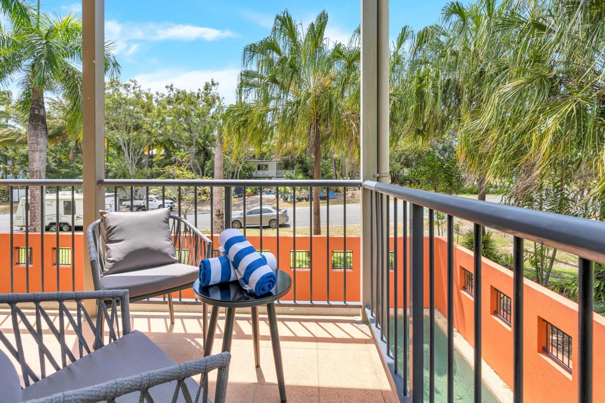 Apartment 2 Bedroom Escape At Port Port Douglas