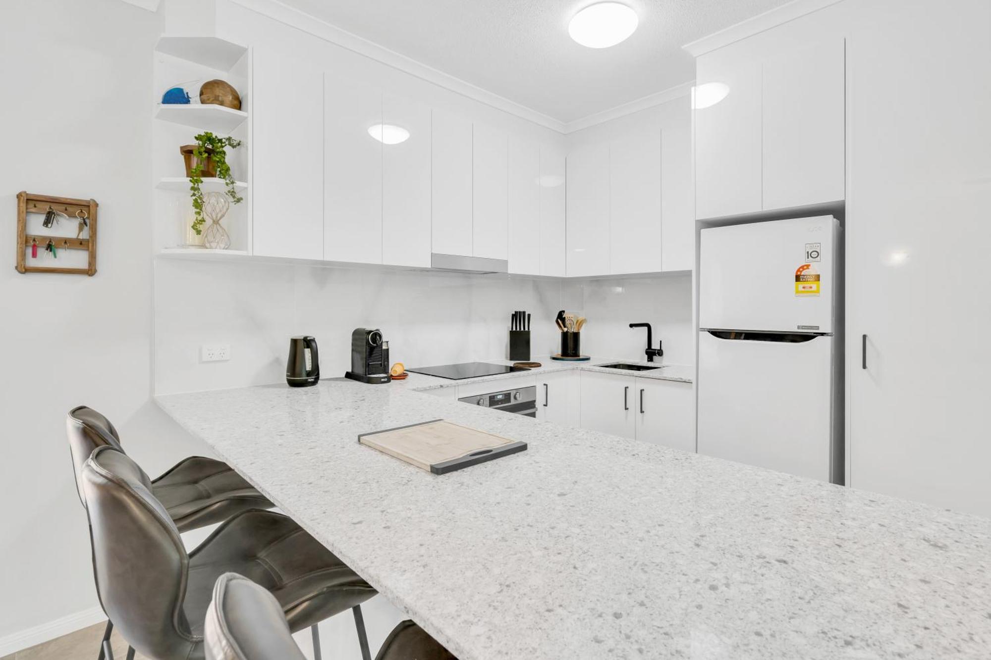 2 Bedroom Escape At Port * Port Douglas