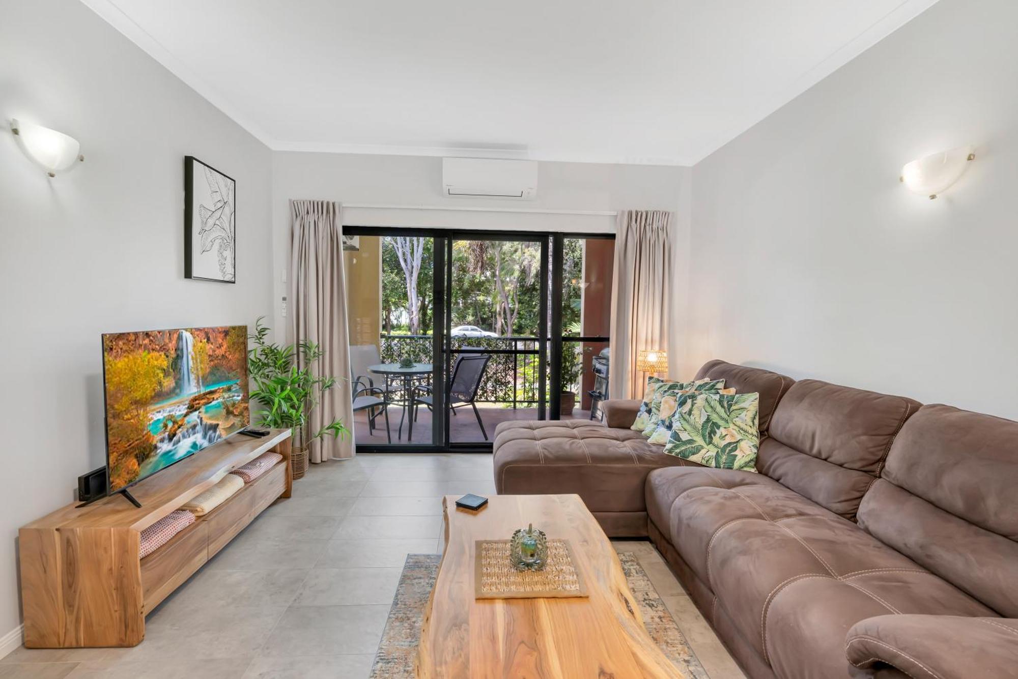 Apartment 2 Bedroom Escape At Port Port Douglas