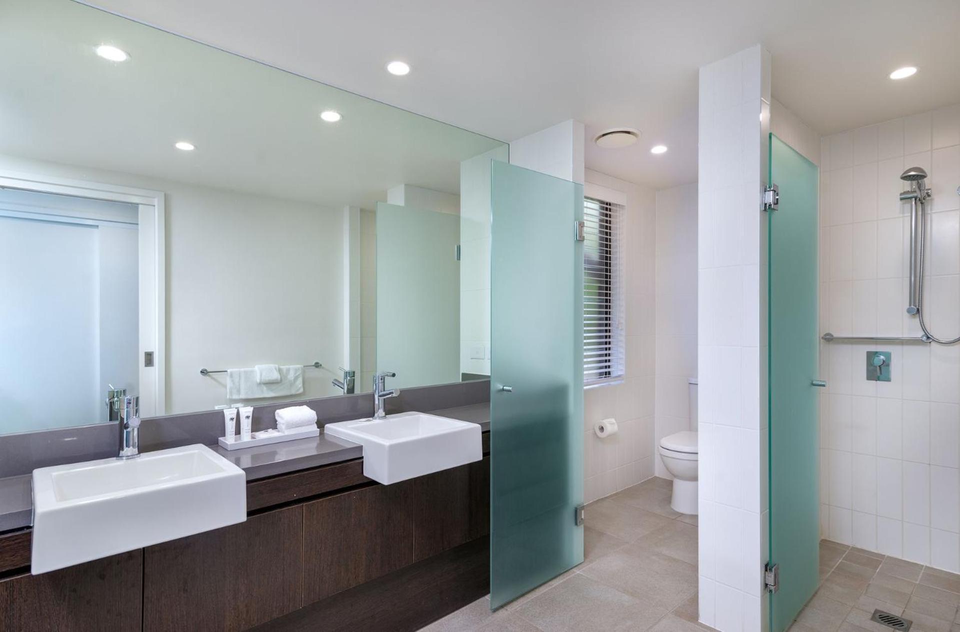 Apartment 201 And 202 Temple By The Sea - 3 Bedroom