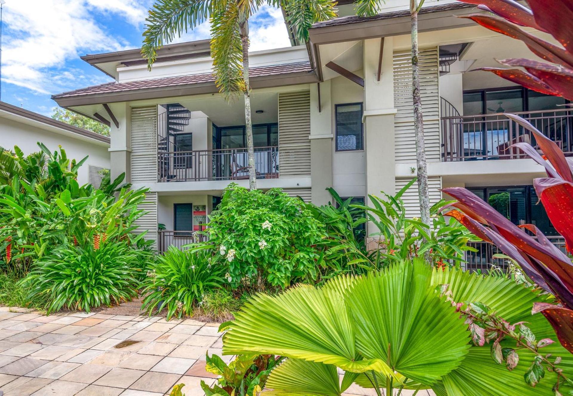 Apartment 201 And 202 Temple By The Sea - 3 Bedroom Port Douglas