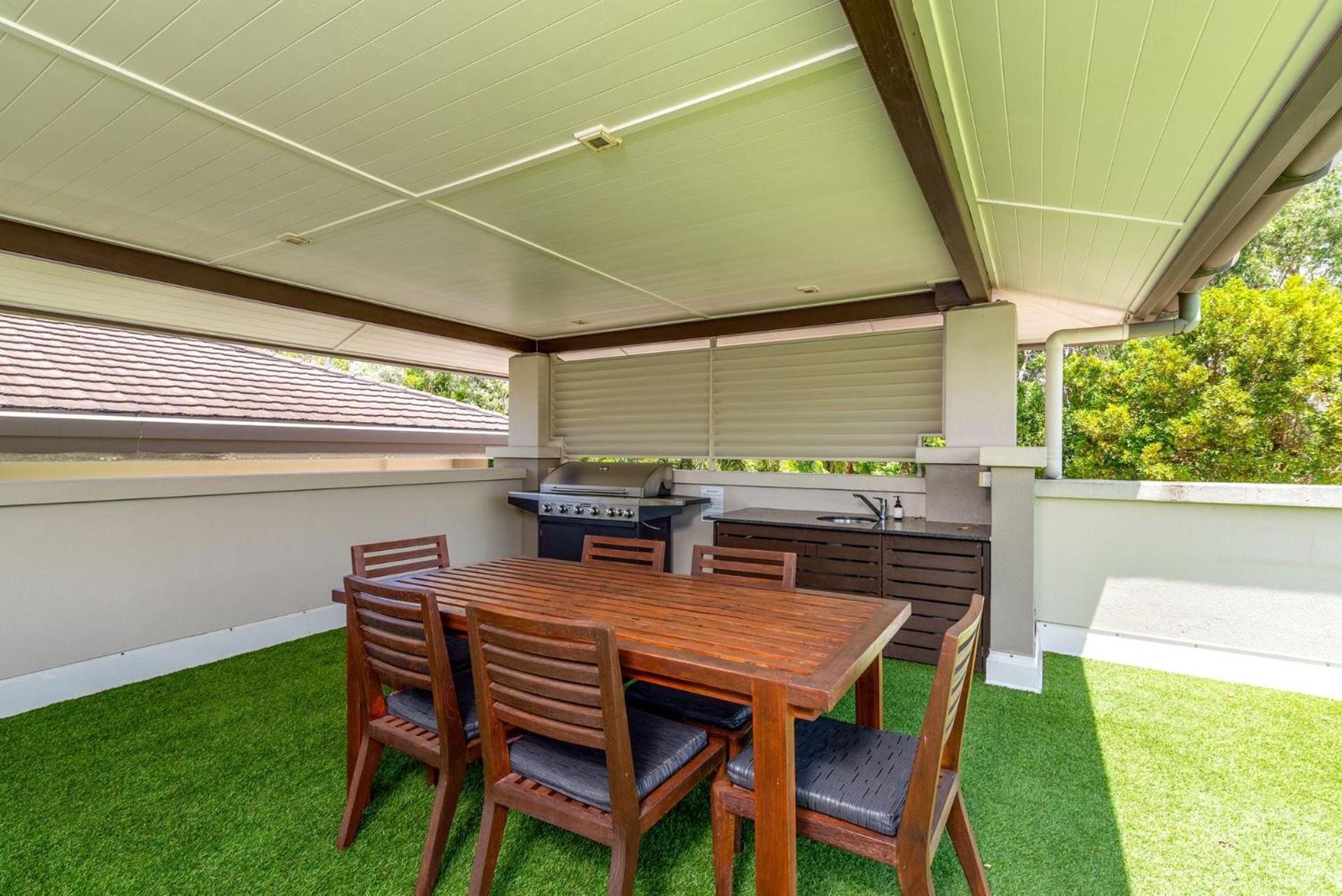Apartment 201 And 202 Temple By The Sea - 3 Bedroom Port Douglas