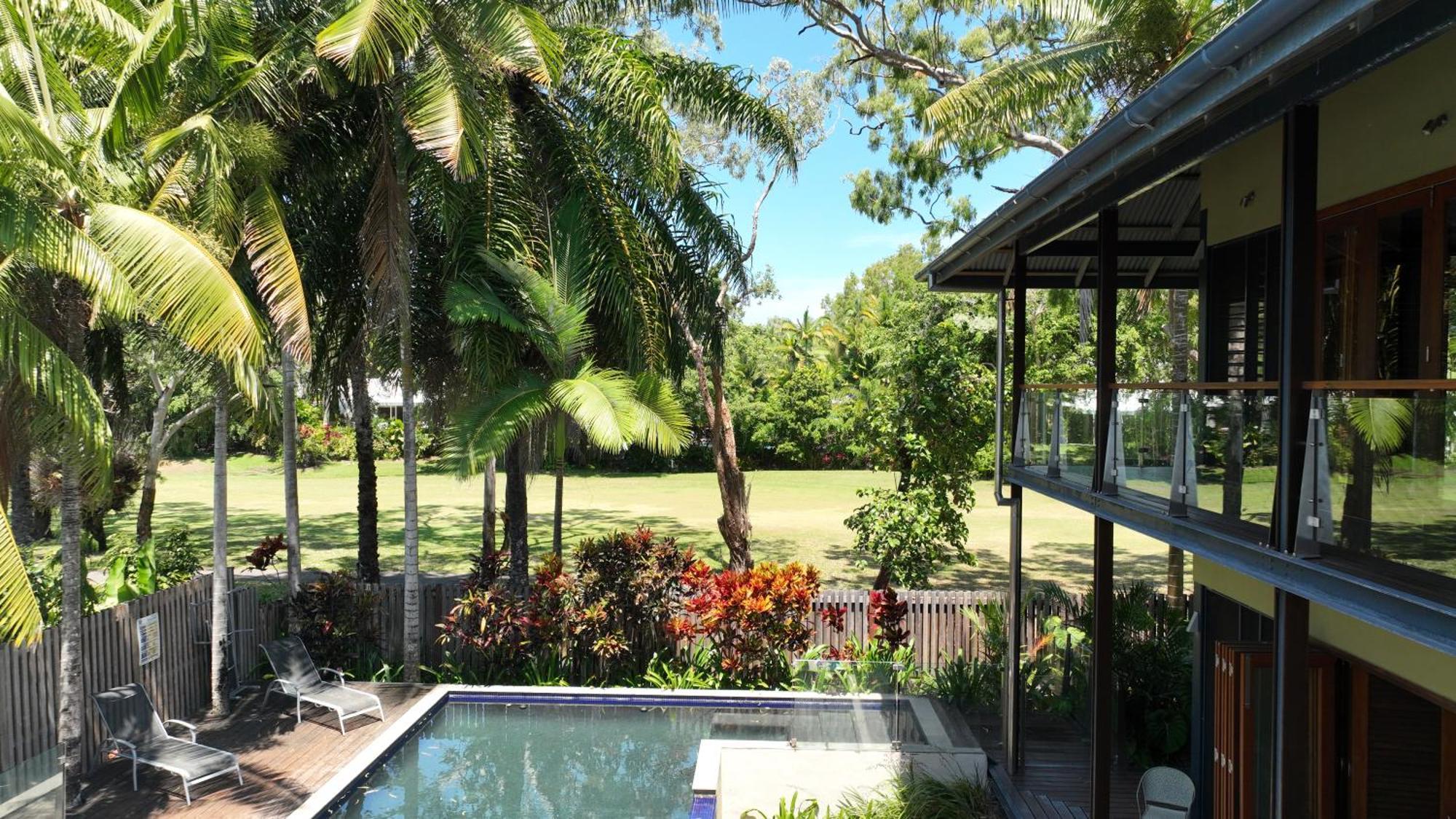 Allawah * Port Douglas