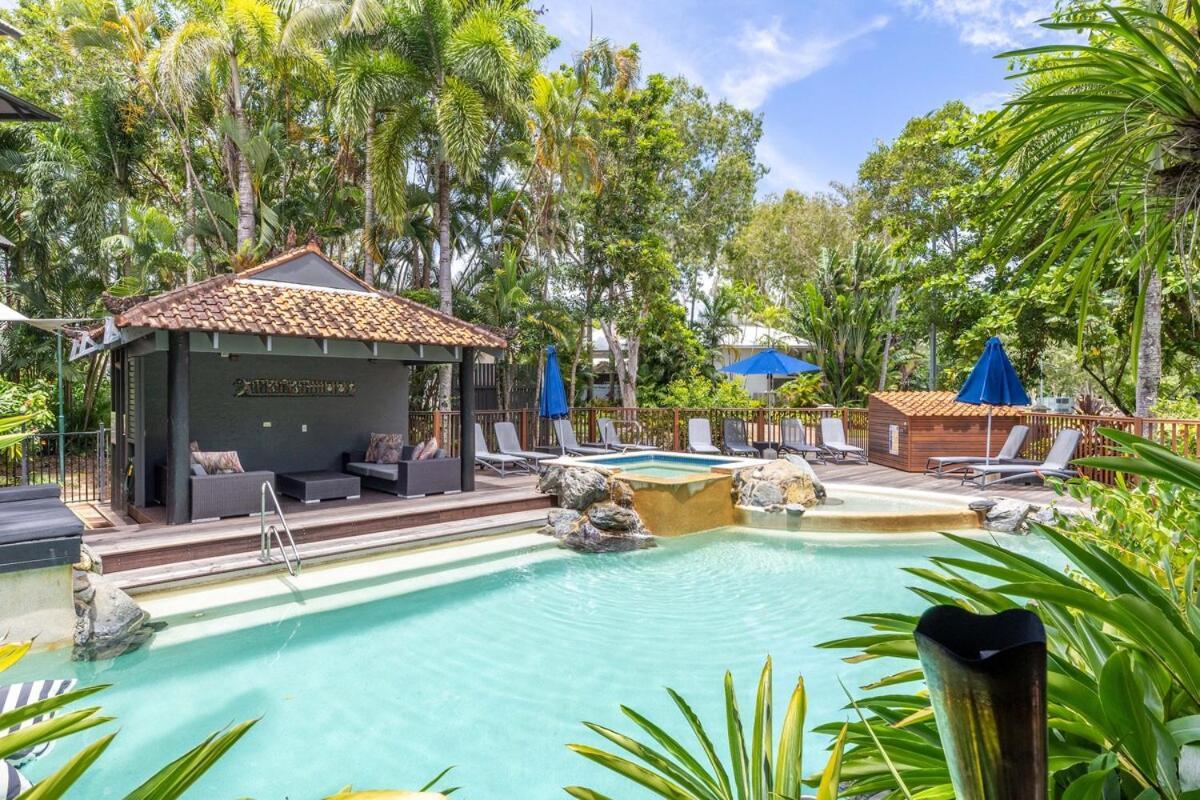 Apartment Hibiscus Pool View 49a