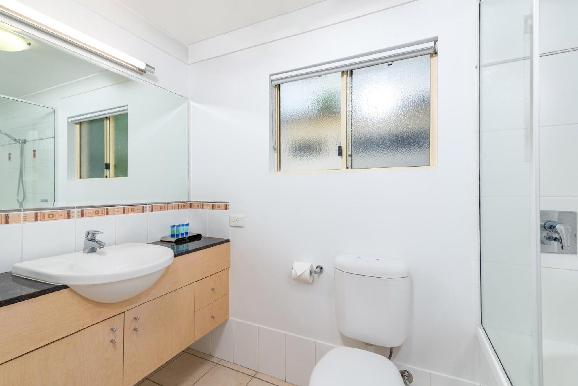 Seascape Holidays At Plaza * Port Douglas