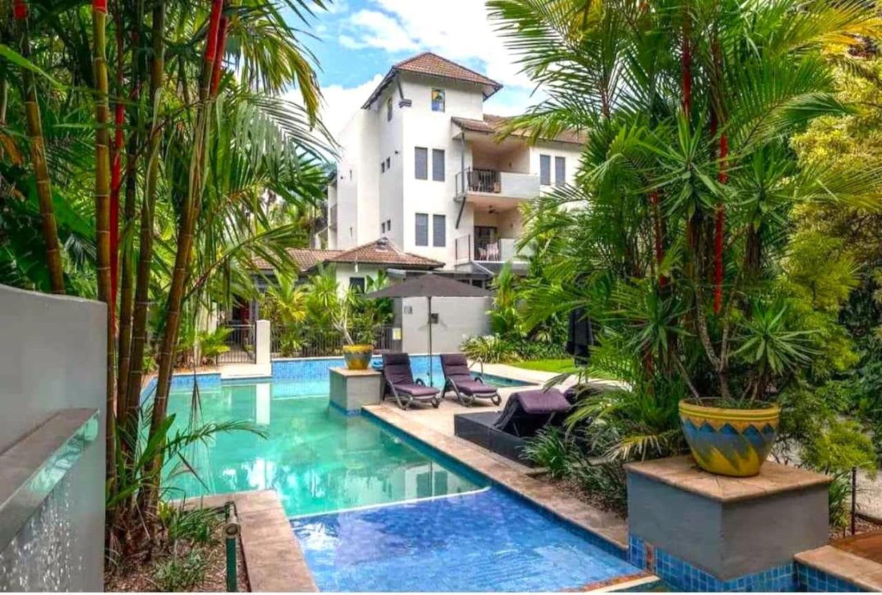 11 On The Reef Apartment *