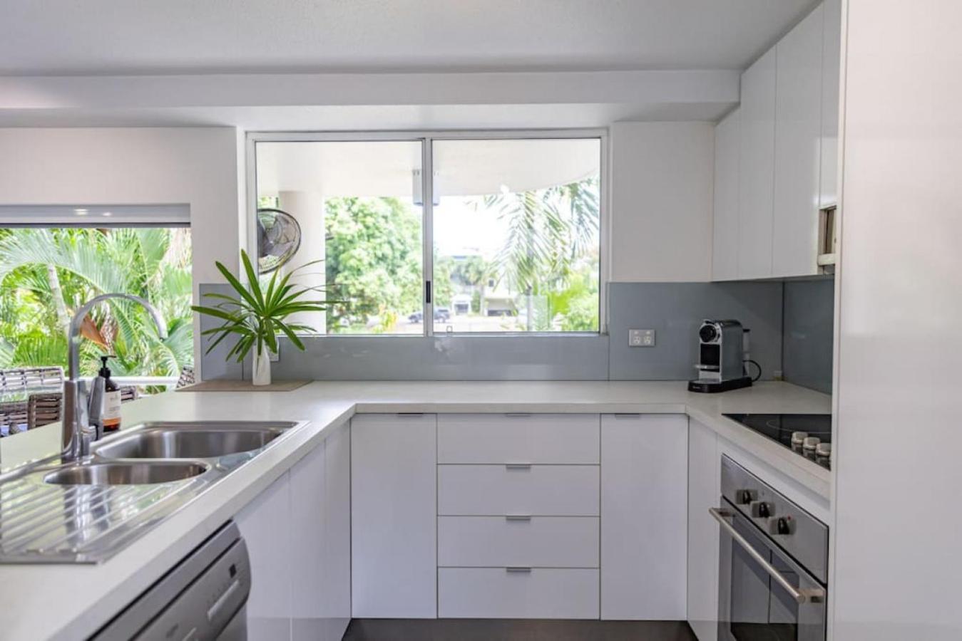 Holiday home Beachluxe Sunseeker, Sublime Tropical *