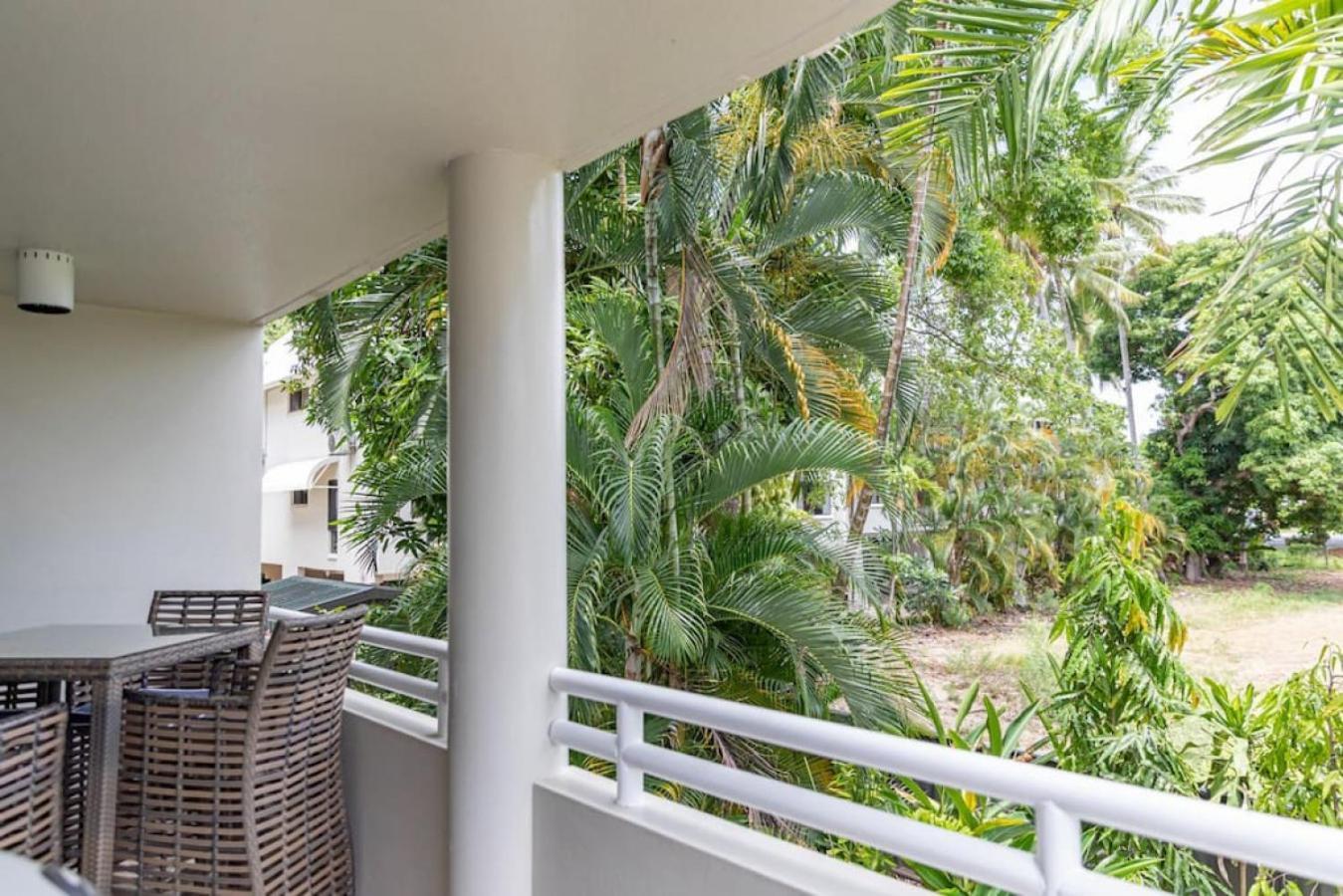 Holiday home Beachluxe Sunseeker, Sublime Tropical *