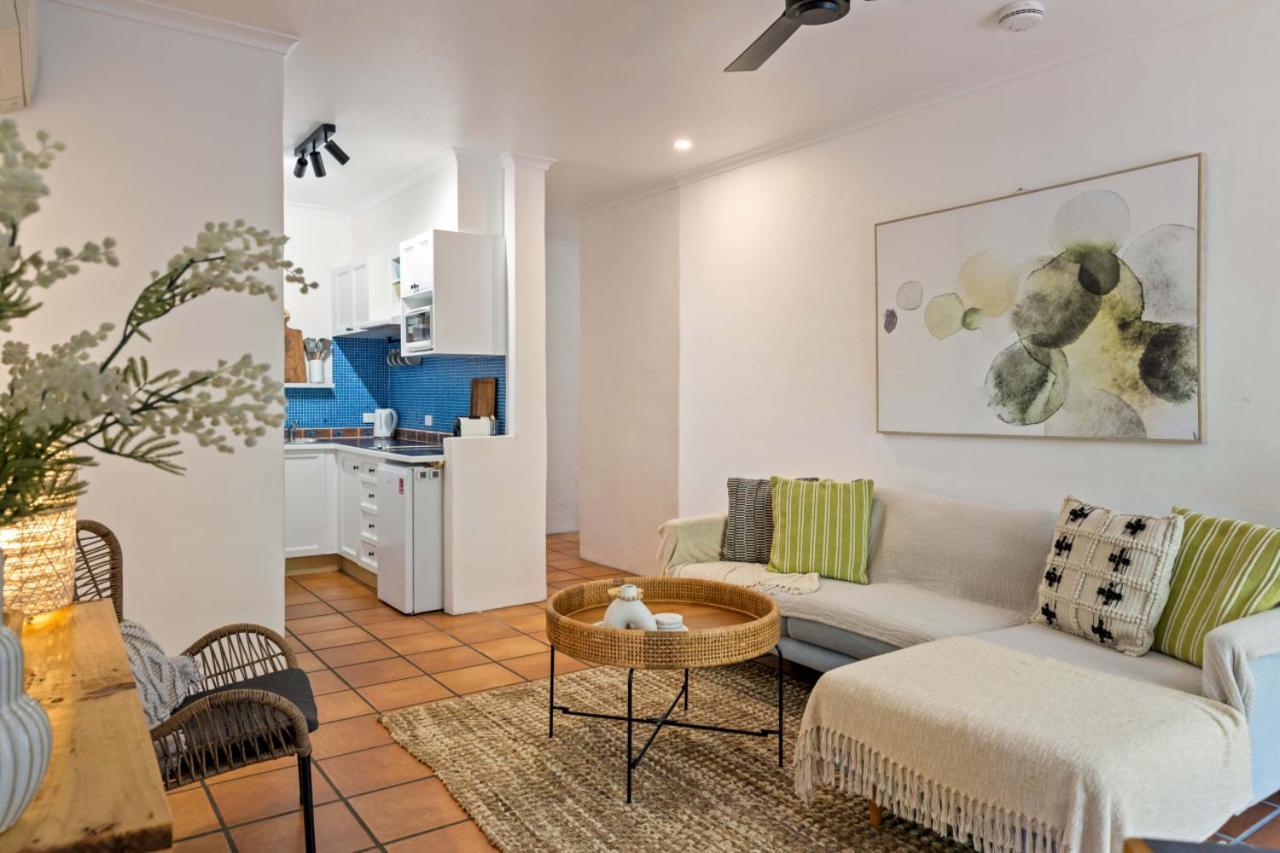 Apartment 11 On The Reef