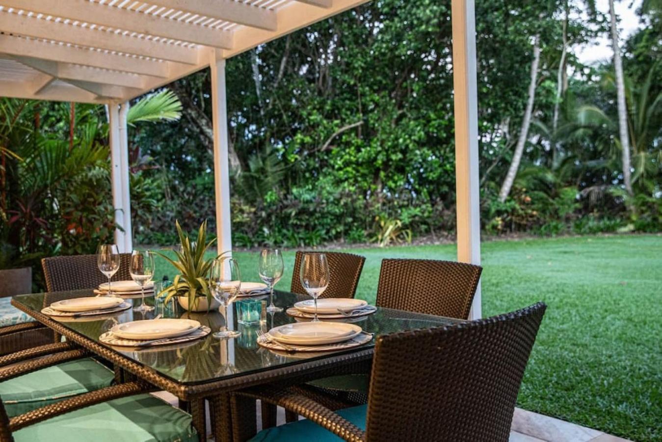 437 Coral Shore
