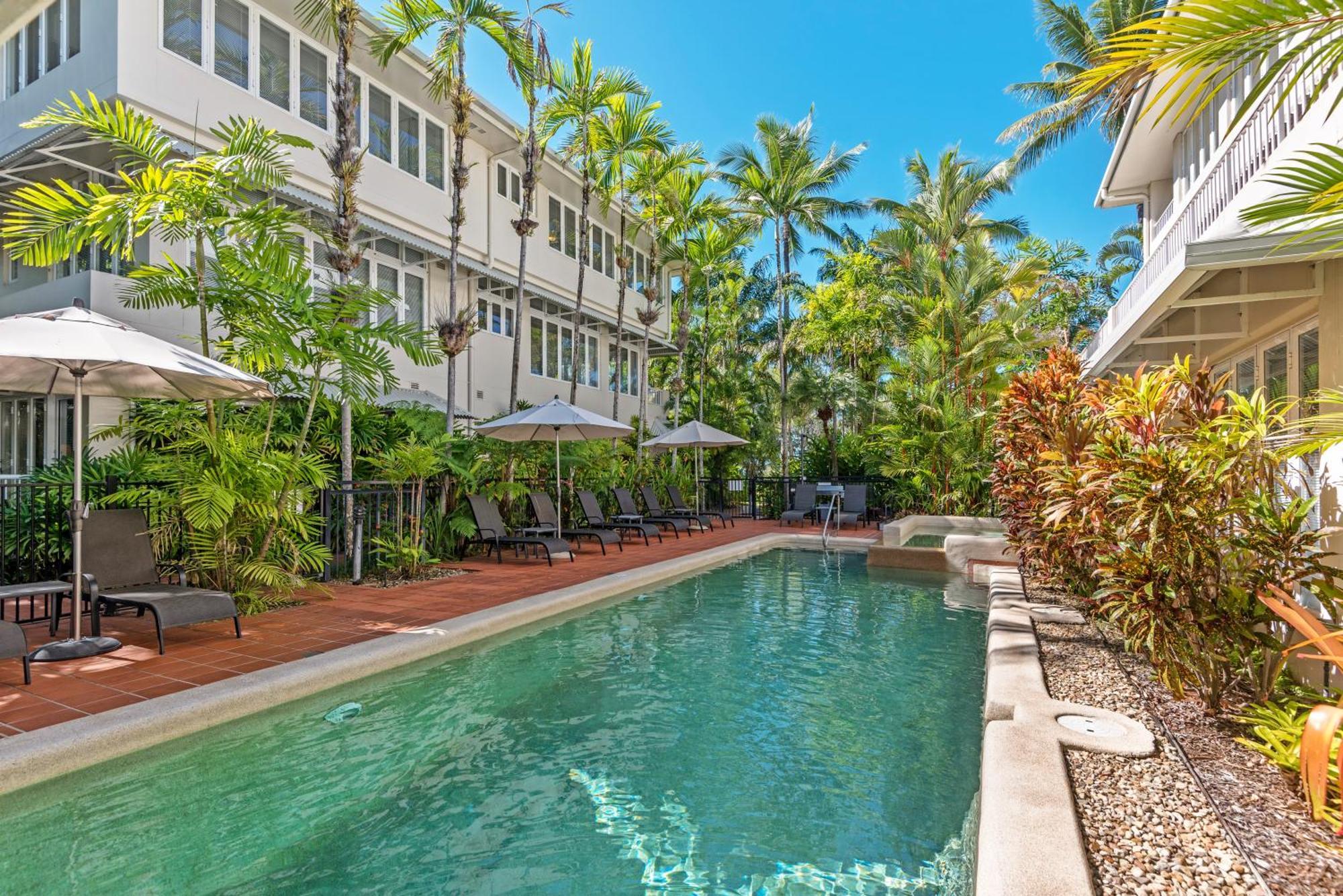 Balboa Aparthotel Port Douglas