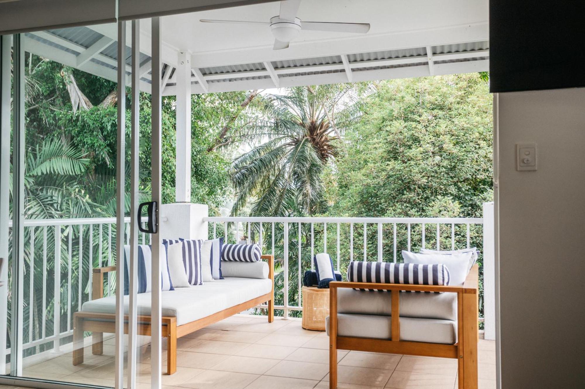 Portsea 74 - Live A Little Apartment *