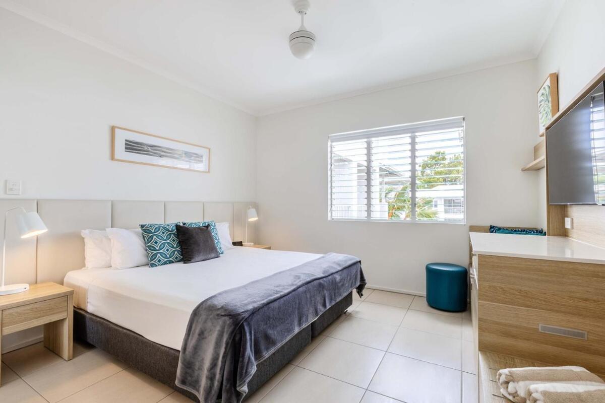 Poolview Dual-key & Br 79 At Portsea Apartment Port Douglas