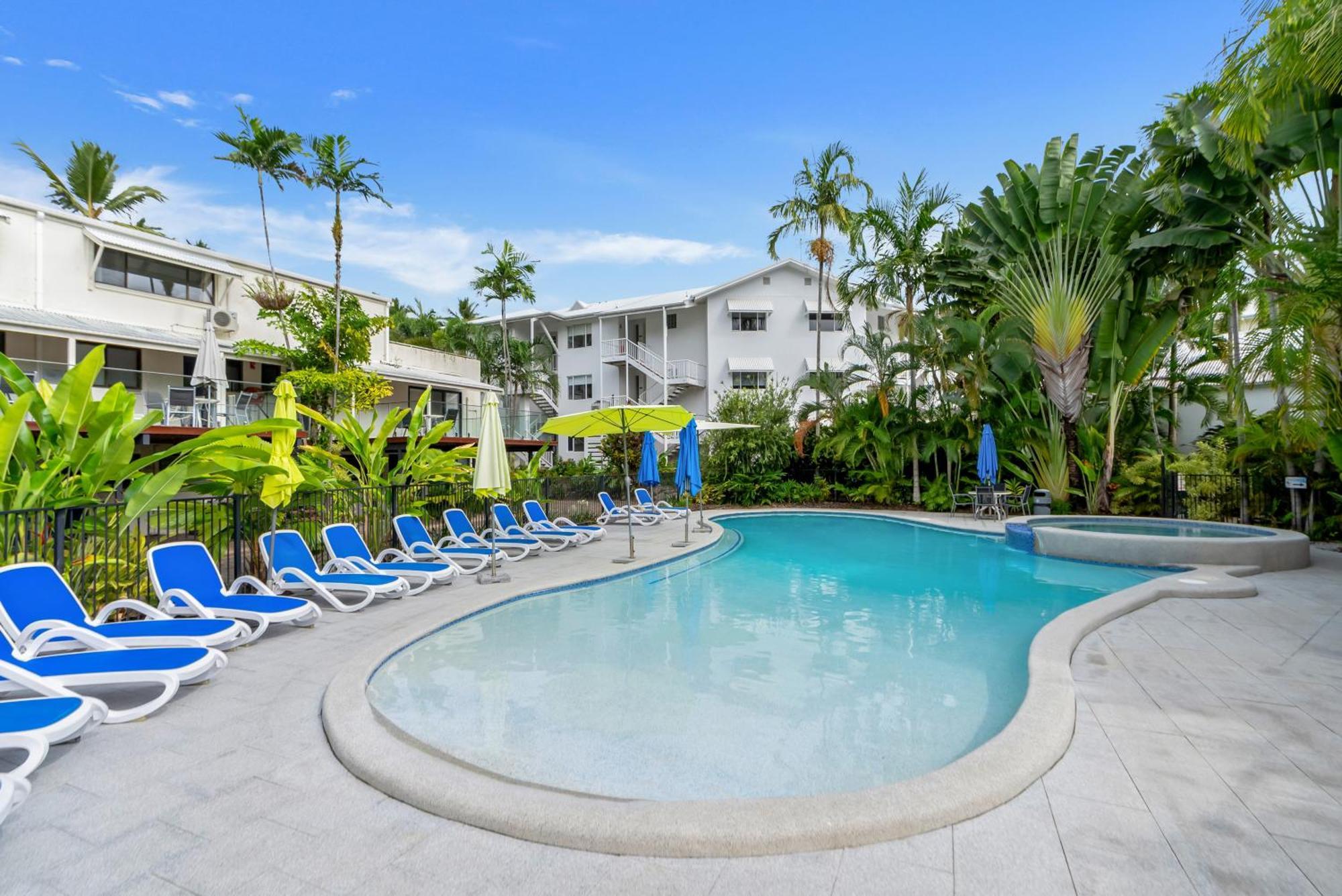 Retreat Serene - Poolside On The Esplanade *