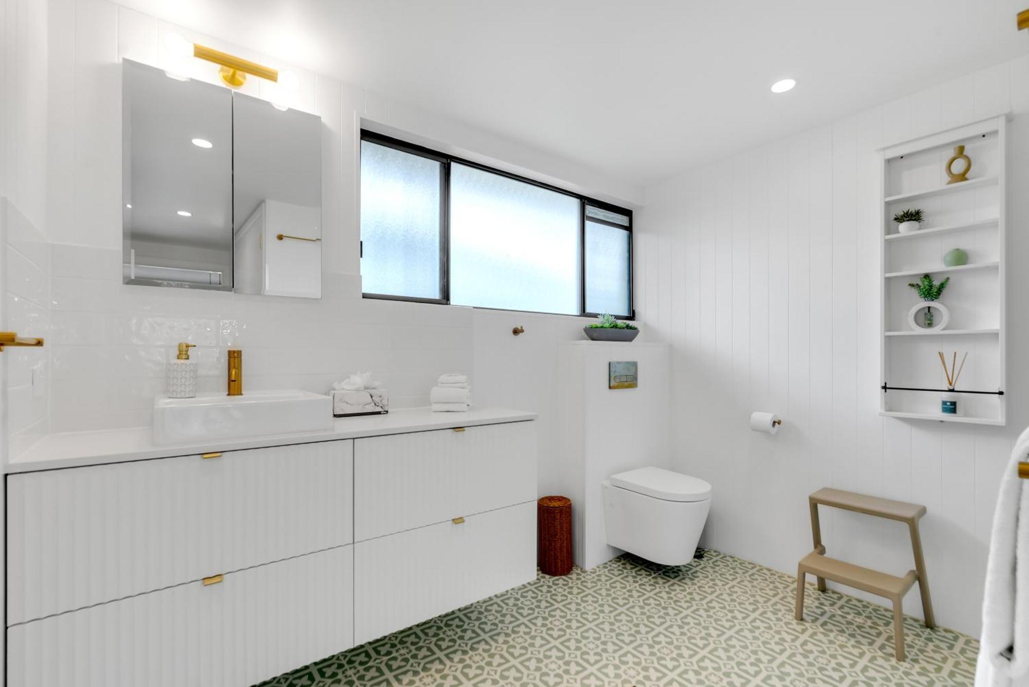 Apartment Retreat Serene - Poolside On The Esplanade