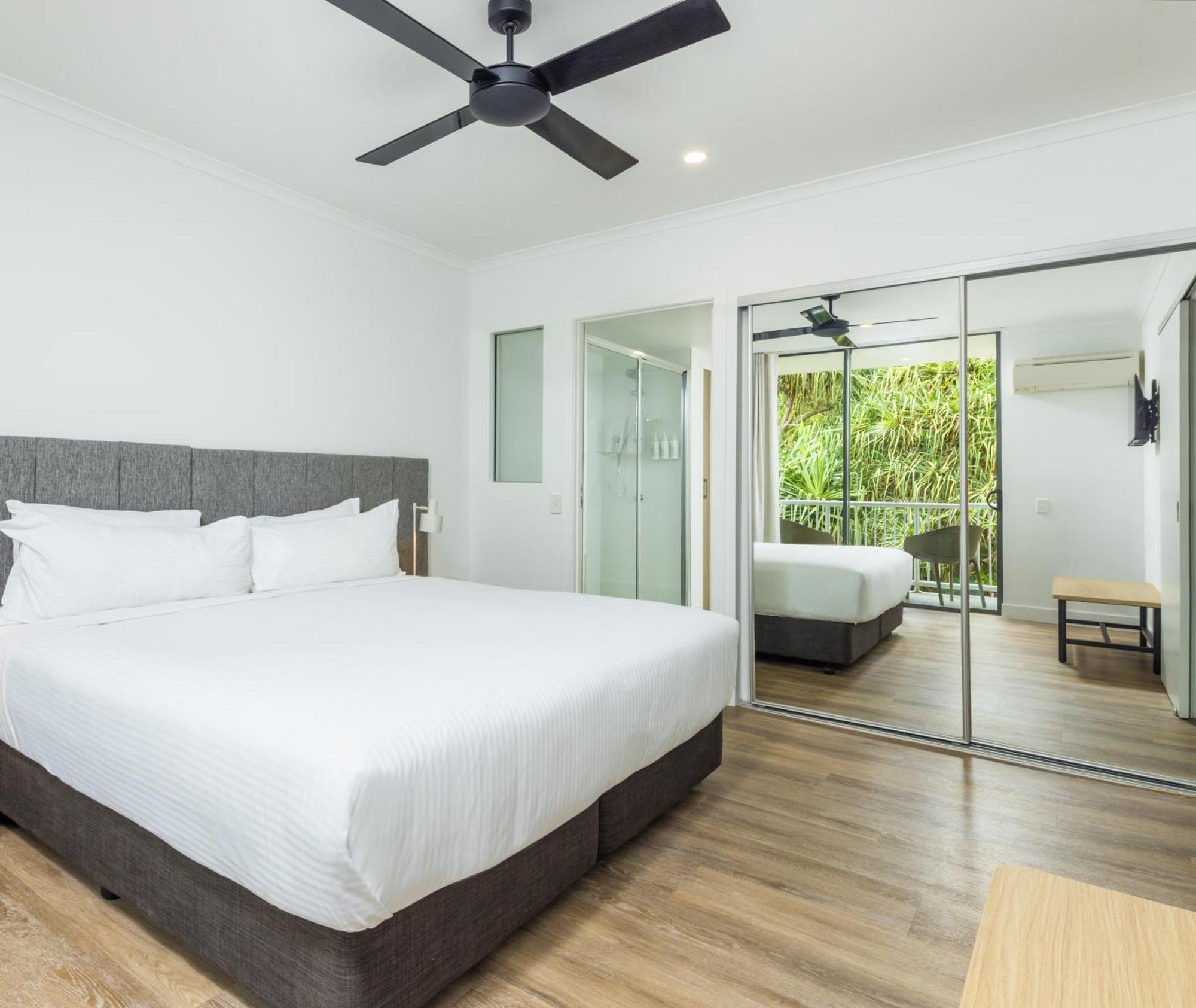 Resort Oaks 4*