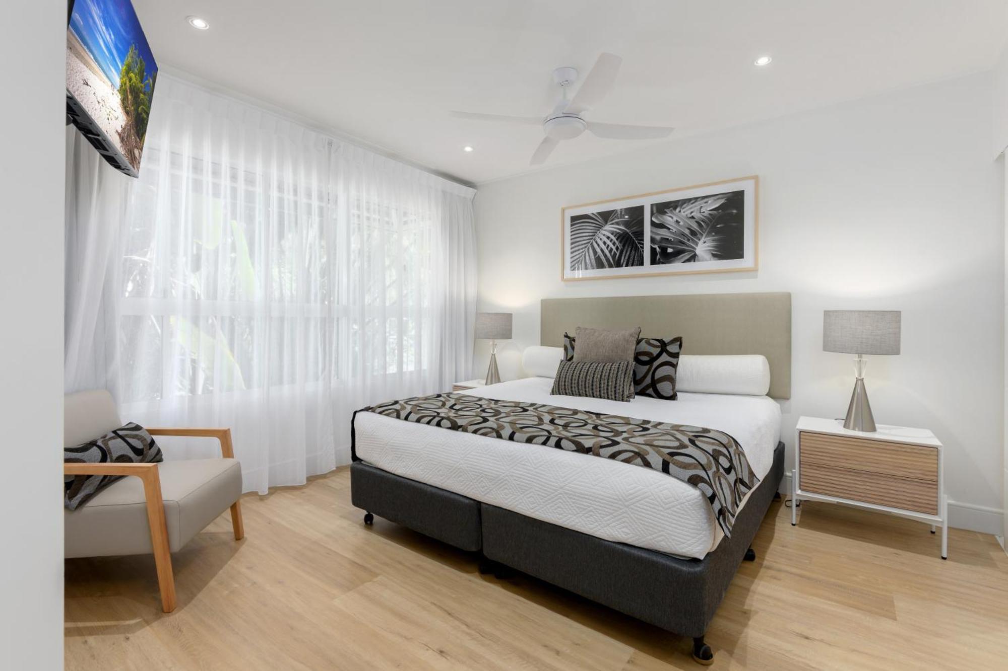 Mandalay Luxury Beachfront Aparthotel Port Douglas