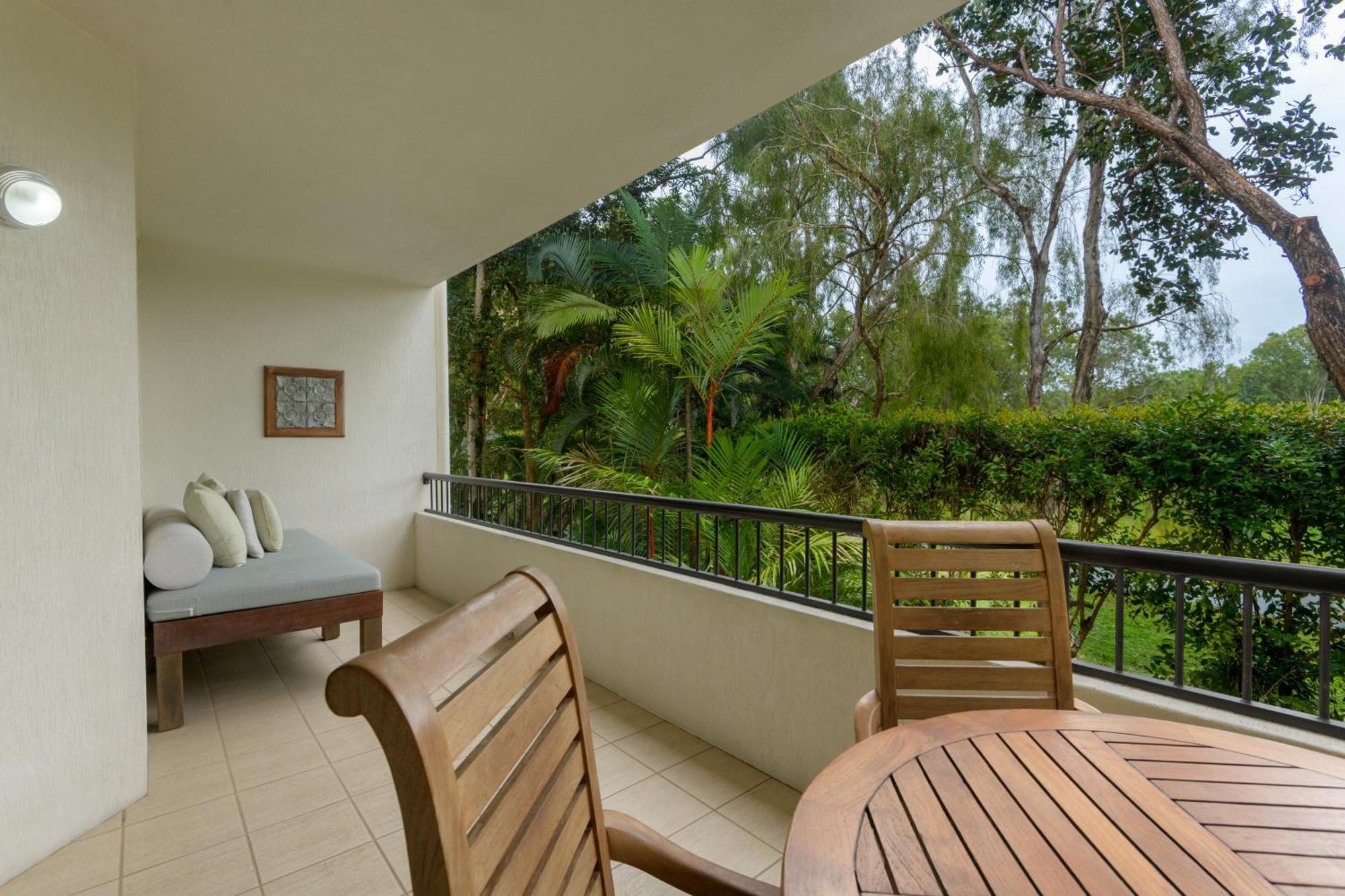 Aparthotel Mandalay Luxury Beachfront 5*