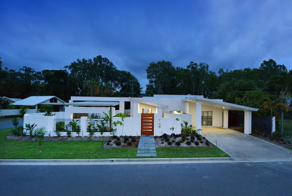 #2 Andrews - * Port Douglas