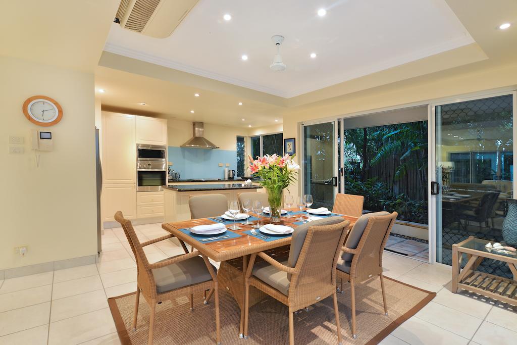 Reef * Port Douglas