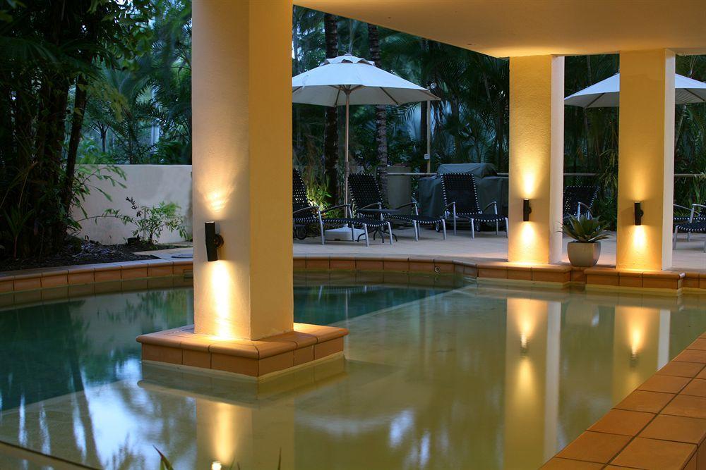 Aparthotel Silkari Reflections Of