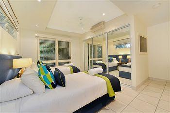 Reef * Port Douglas