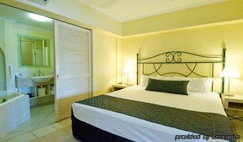 Le Cher Du Monde Adults Only Aparthotel 4*