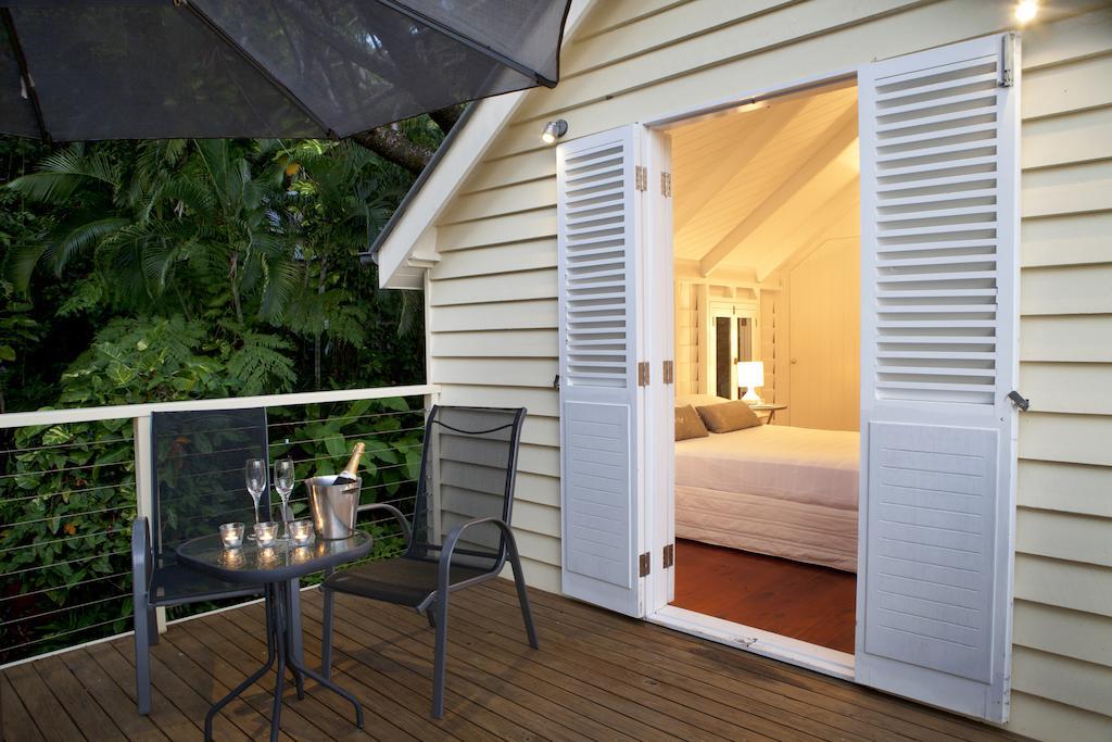 & Port Douglas