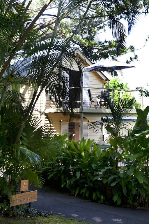 & Port Douglas