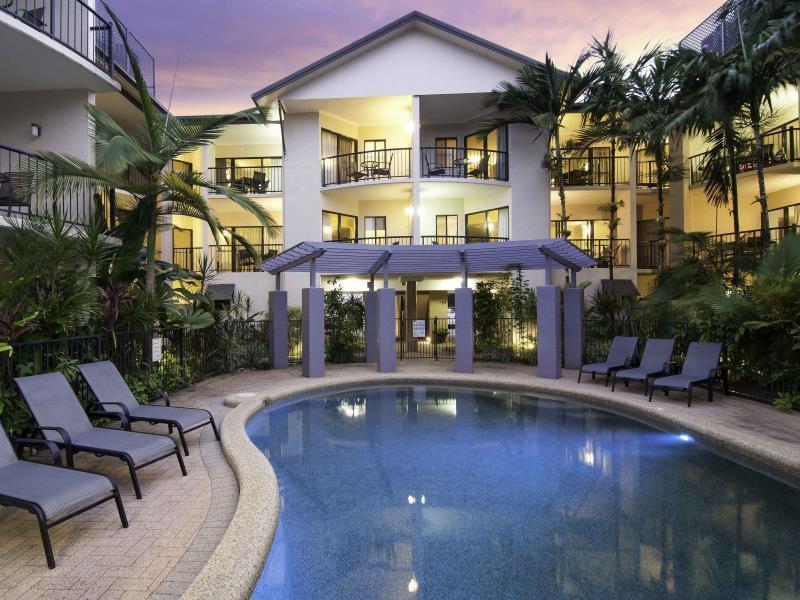 Aparthotel Bay