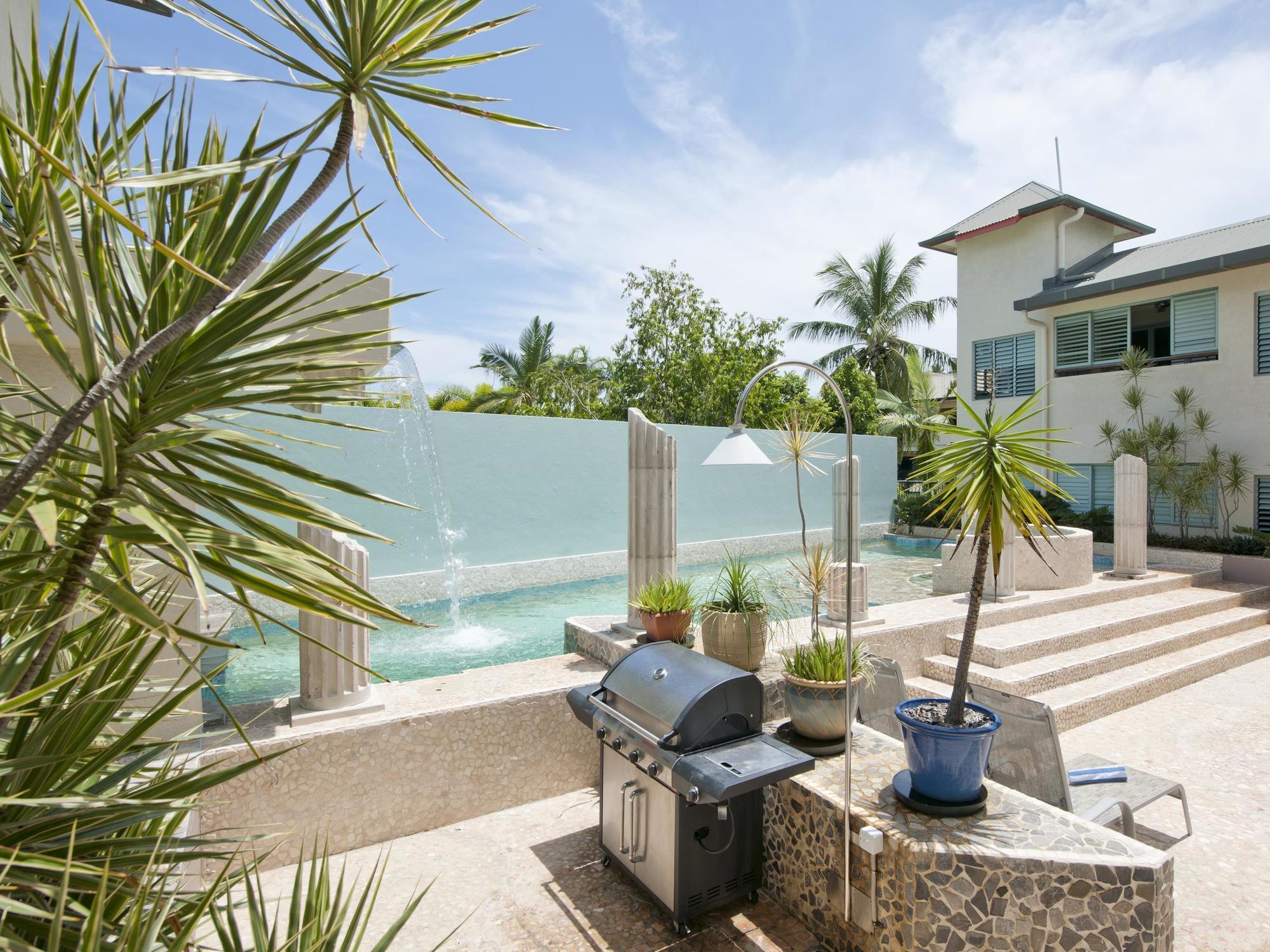 Mantra In The Village Hotel Port Douglas