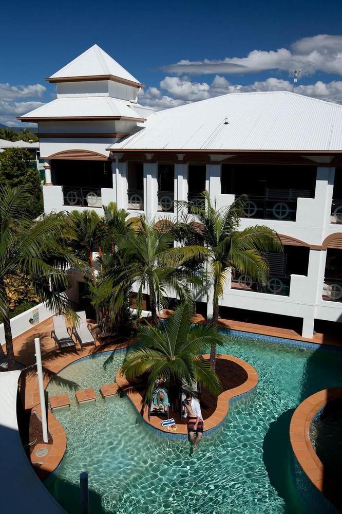 Regal Aparthotel 4*