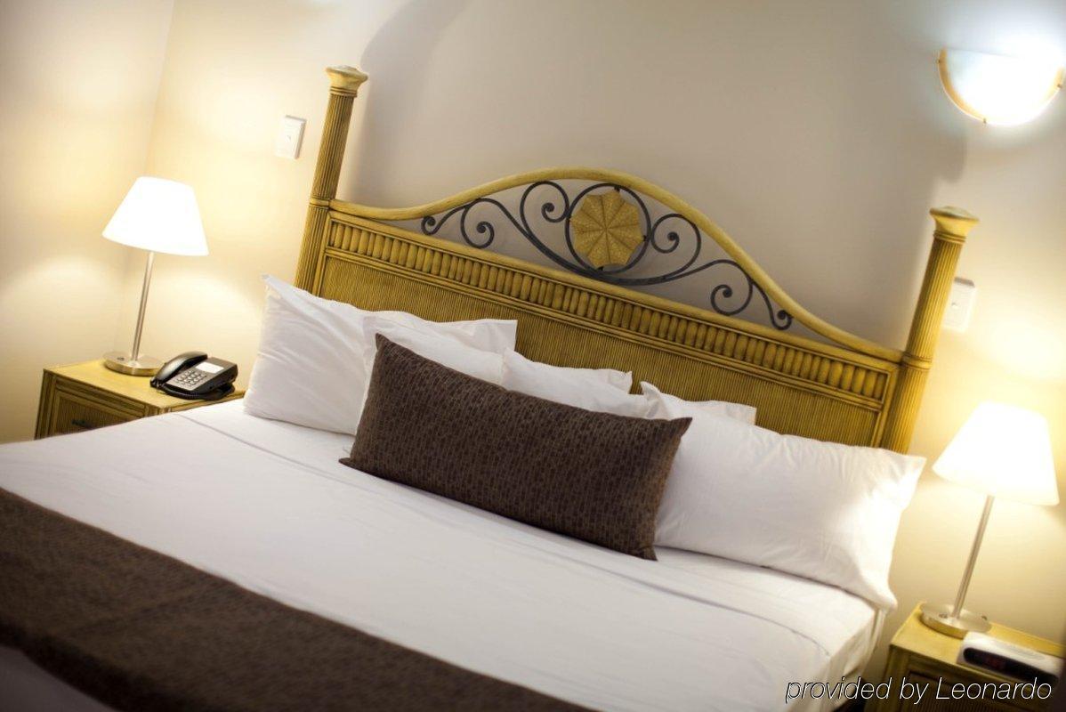 Regal Aparthotel