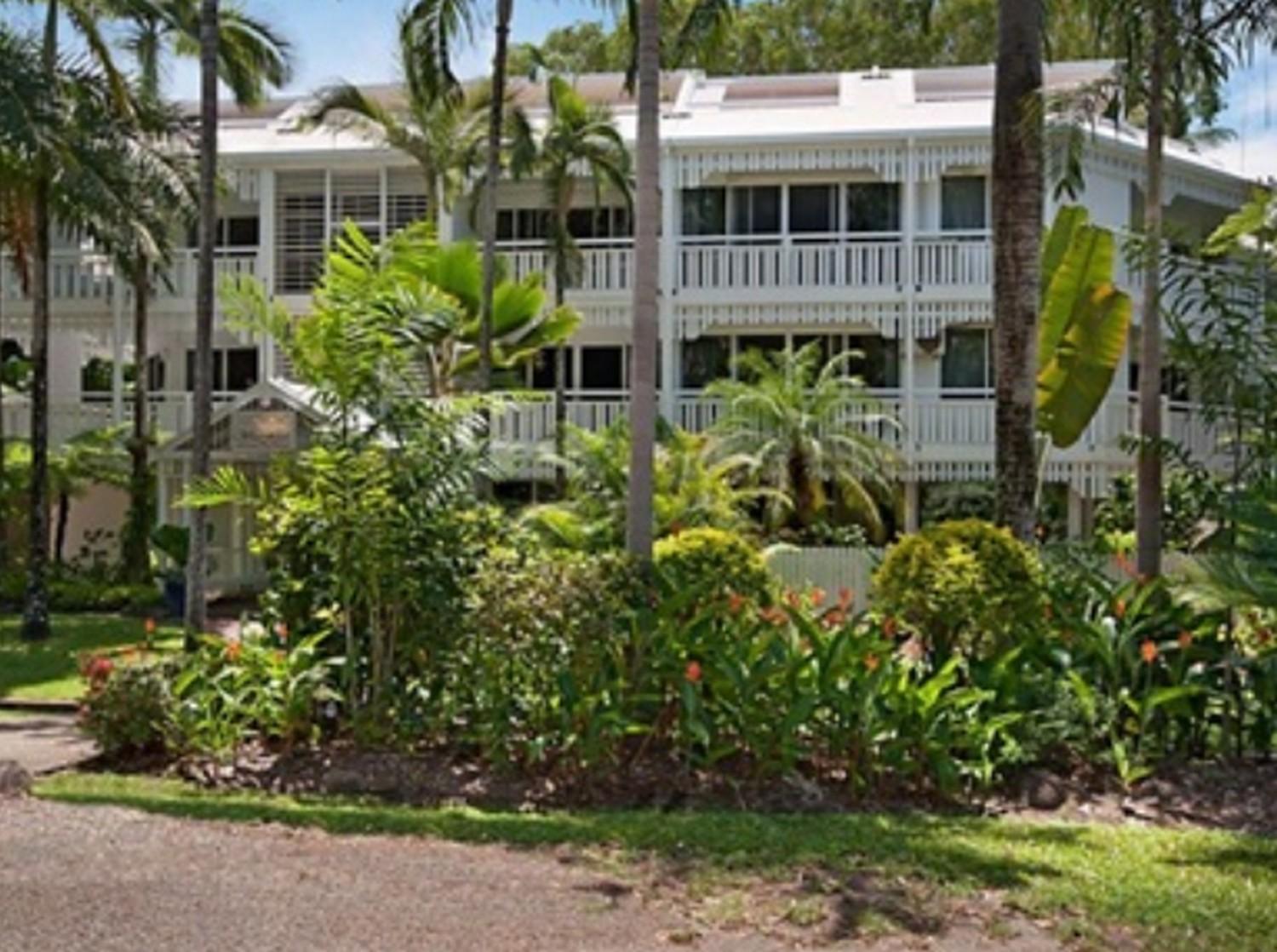The White House 4* Port Douglas