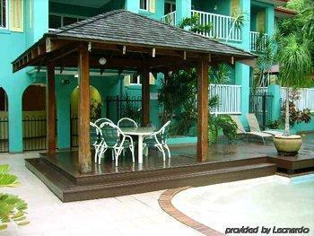 Le Cher Du Monde Adults Only Aparthotel