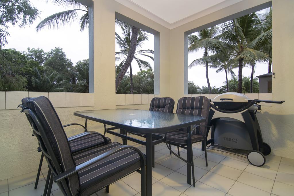 Apartment Luxury Penthouse 5 Bdr 3 Bath Twin Rain Showers 365 Sq Mtrs *